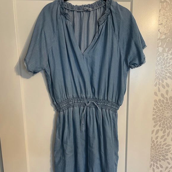 Dex Blue Jean Dress - Picture 2 of 2